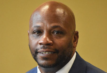 Transforming Government IT with Servant Leadership and Citizen Focus